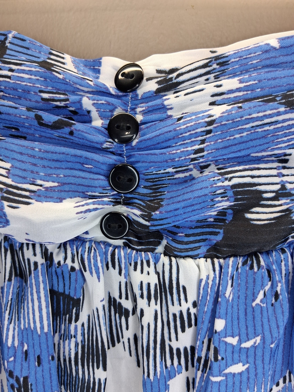 Hanna & Gracie Floral Skirt Petite Medium Blue White Abstract Ruched Waist Line - Picture 3 of 10